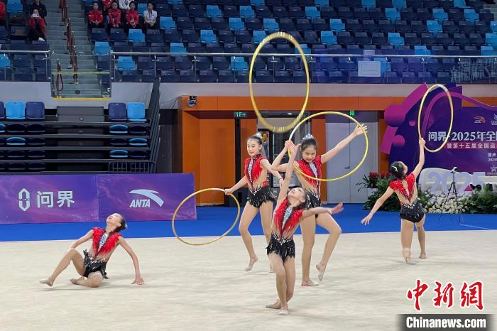 奥运冠军领衔出战，十五运会艺术体操资格赛在