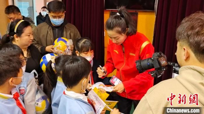 天津启动排球之城青少年排球操推广计划 助力青