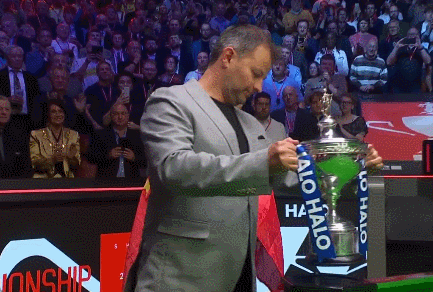 赵心童首次夺得斯诺克世锦赛冠军，开启中国斯