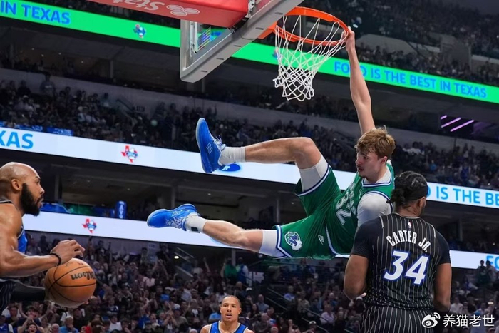 新秀弗拉格51分创纪录 挑战最佳新秀头衔